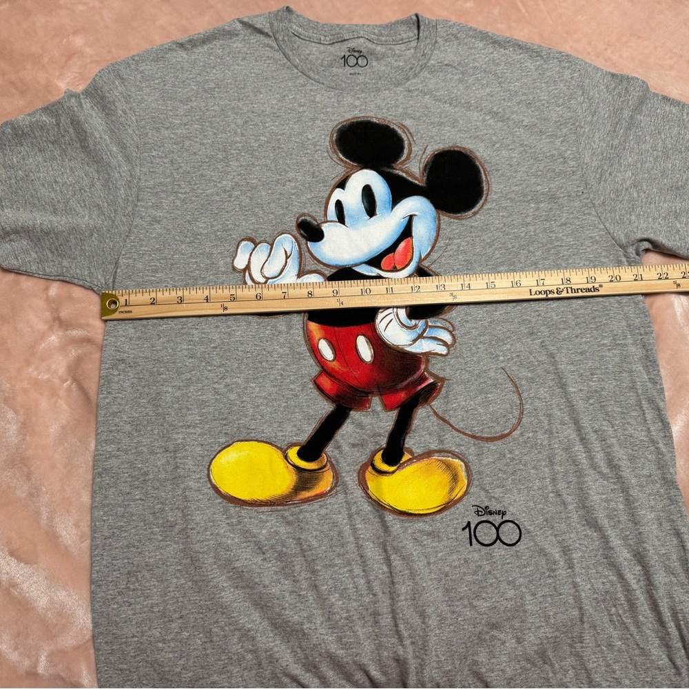 Disney Gray Men's Mickey Mouse Graphic Tee with Red Shorts and Yellow Shoes - Picture 3 of 5